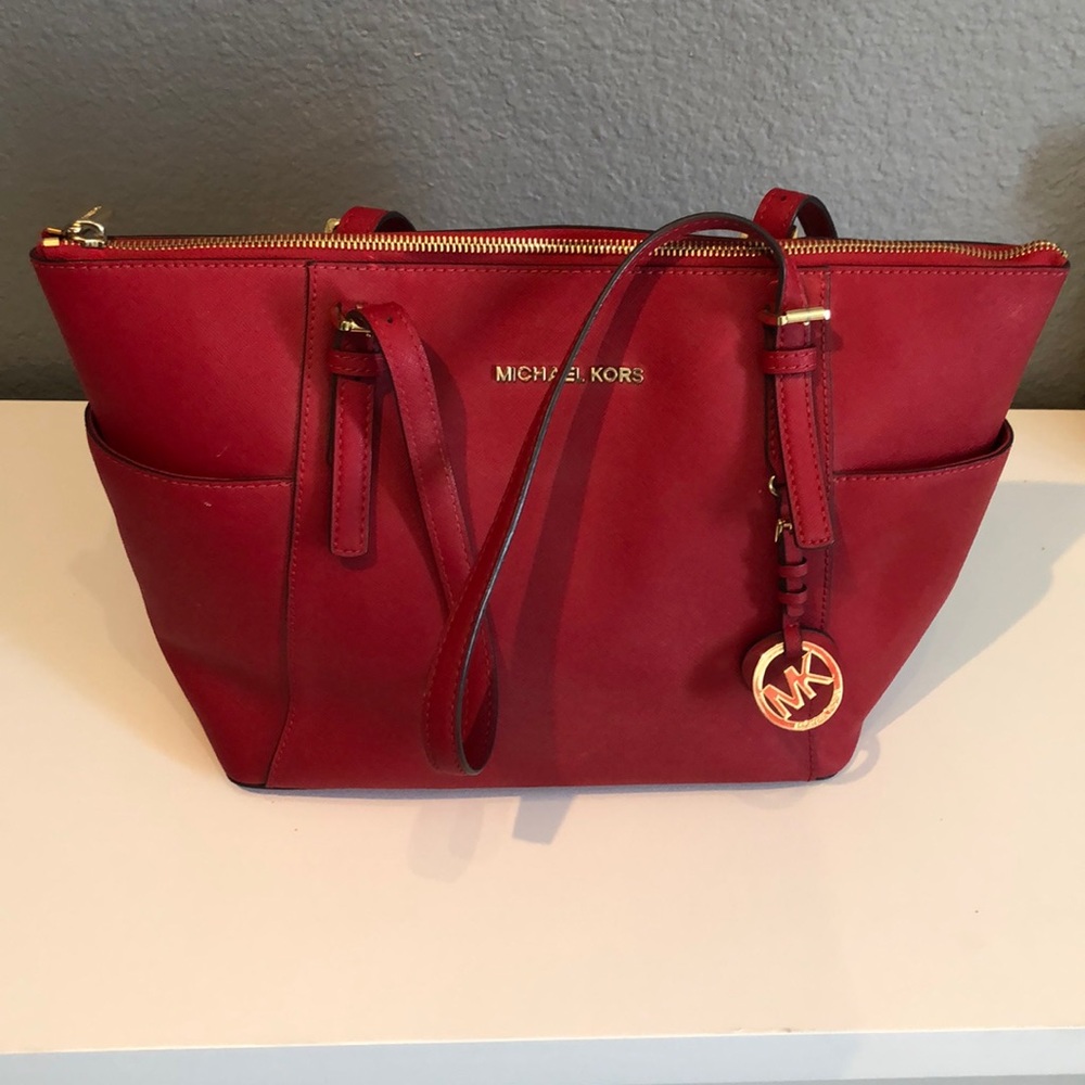 Micheal Kors tote